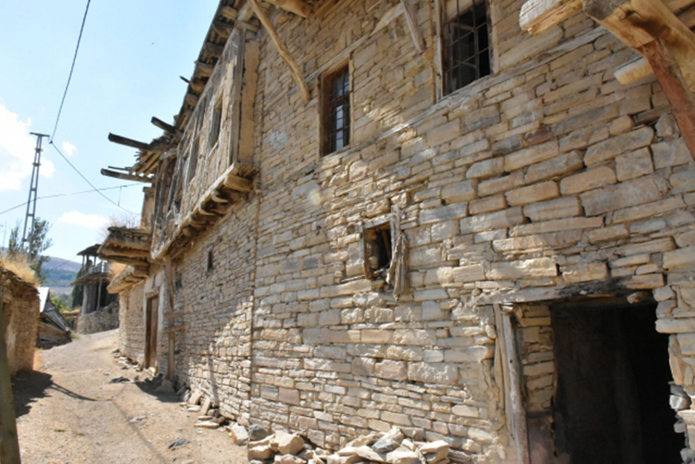 Doğu'nun Gizemli Köyleri